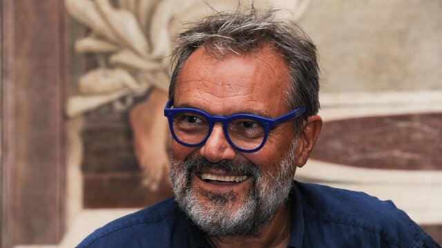 Corriere l'aggettivo "incurabile" spaventa. Oliviero Toscani.